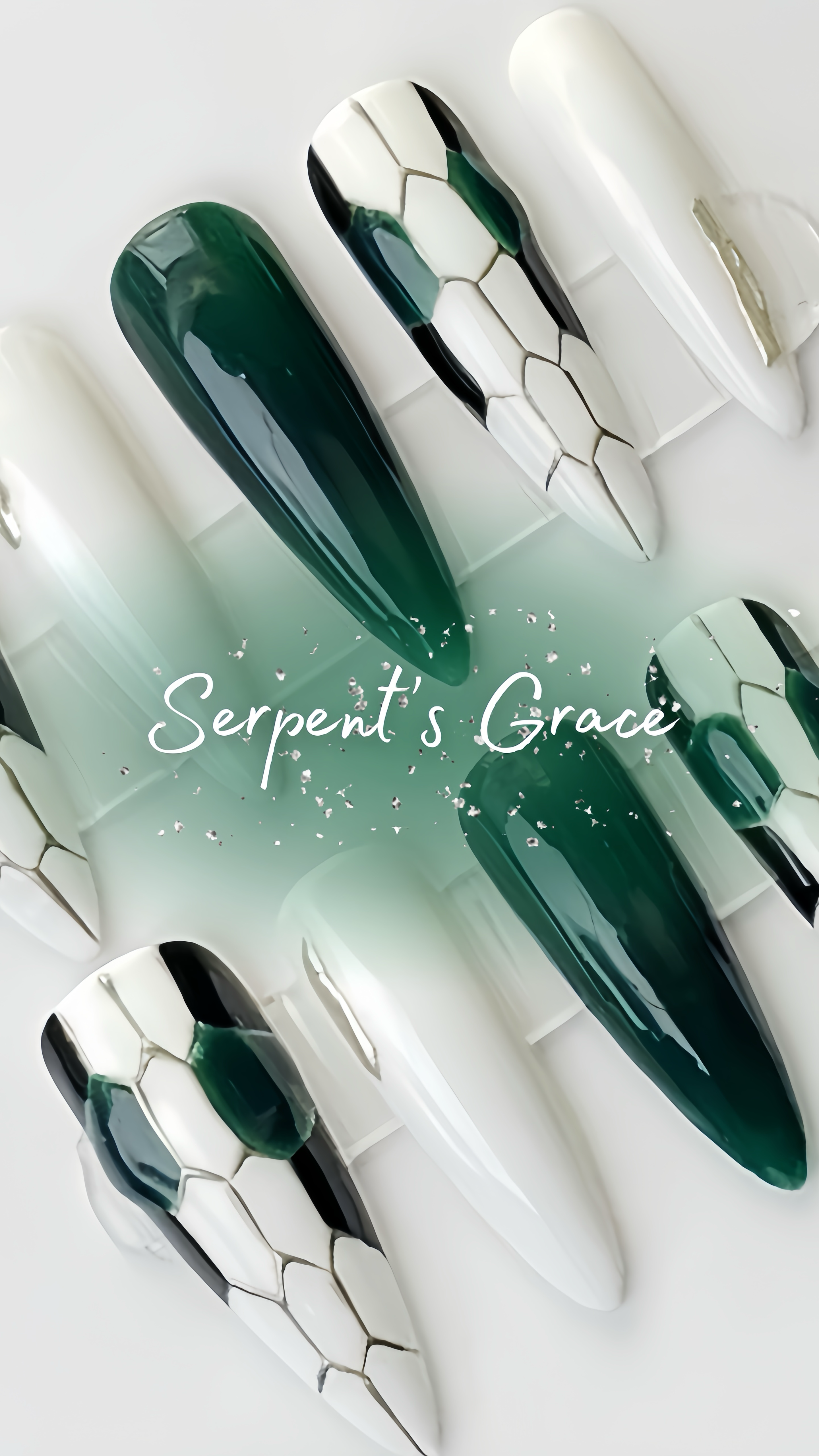 Serpent's Grace Handmade Press-on Nails 🖤 Long Almond